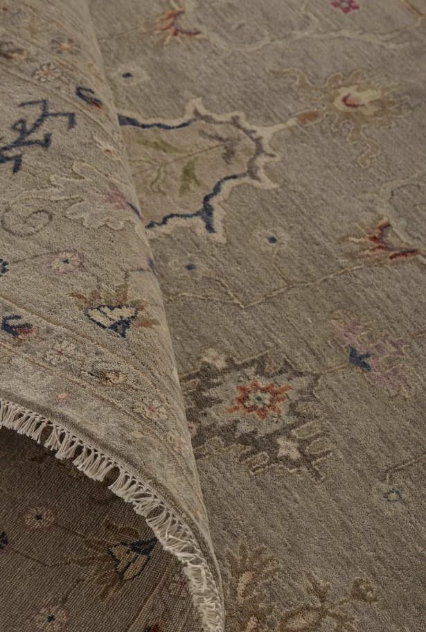 Gray 8'6" X 11'6" Area Rug