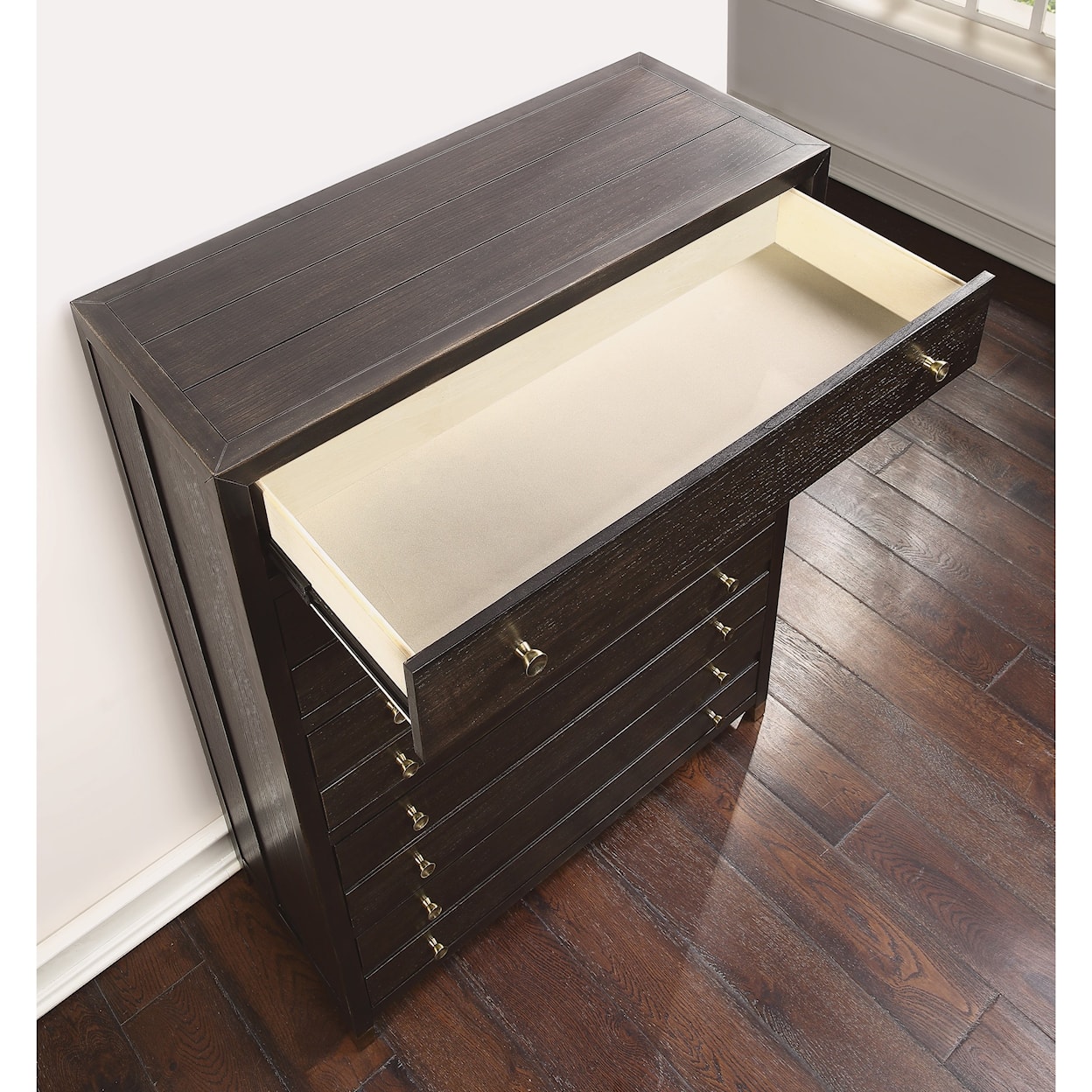 Wynwood, A Flexsteel Company Cologne Chest of Drawers