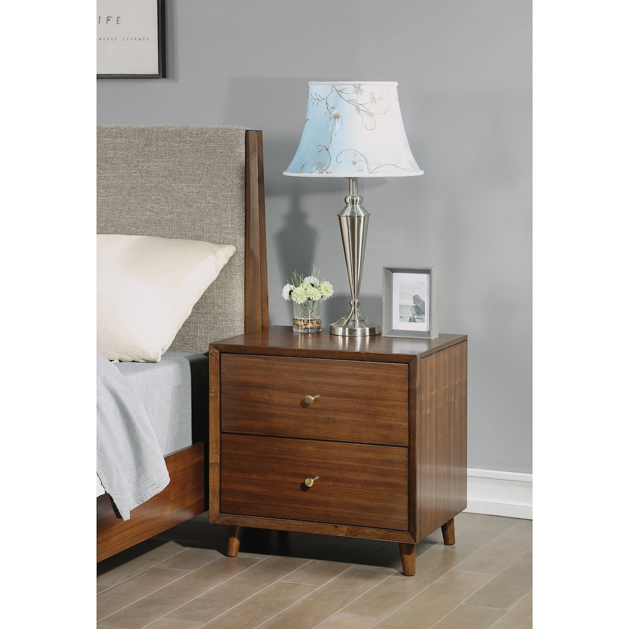 Flexsteel Wynwood Collection Ludwig Nightstand