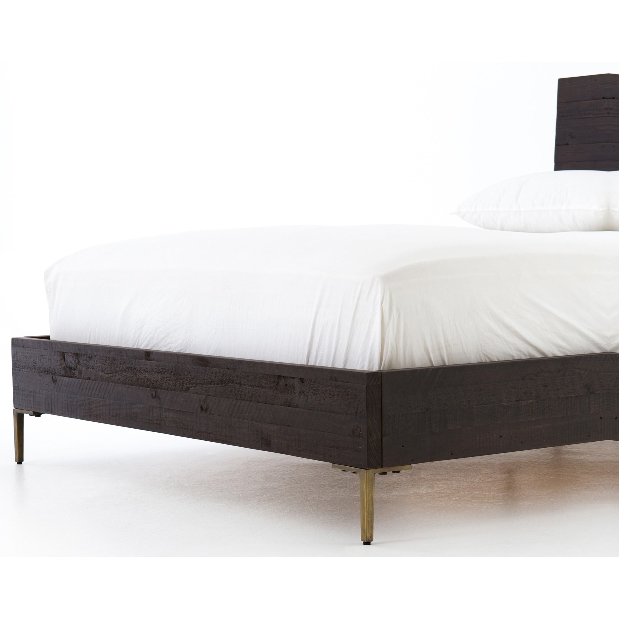 Four Hands Wyeth Queen Reclaimed Pine Bed