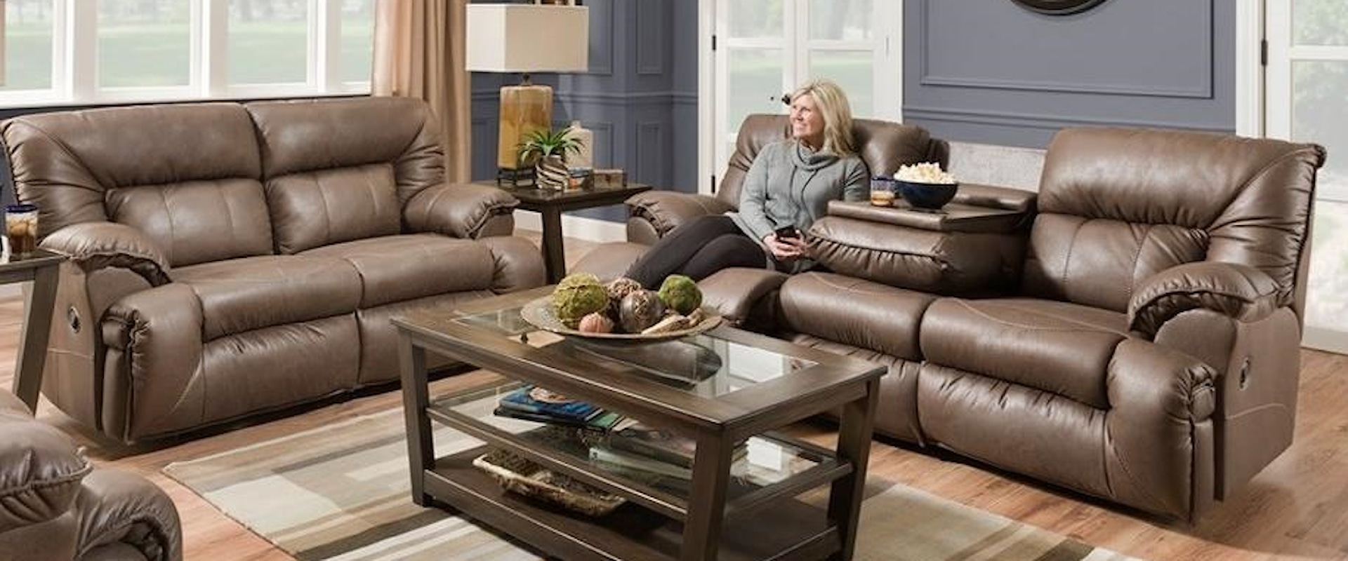 Casual 2-Piece Reclining Living Room Group