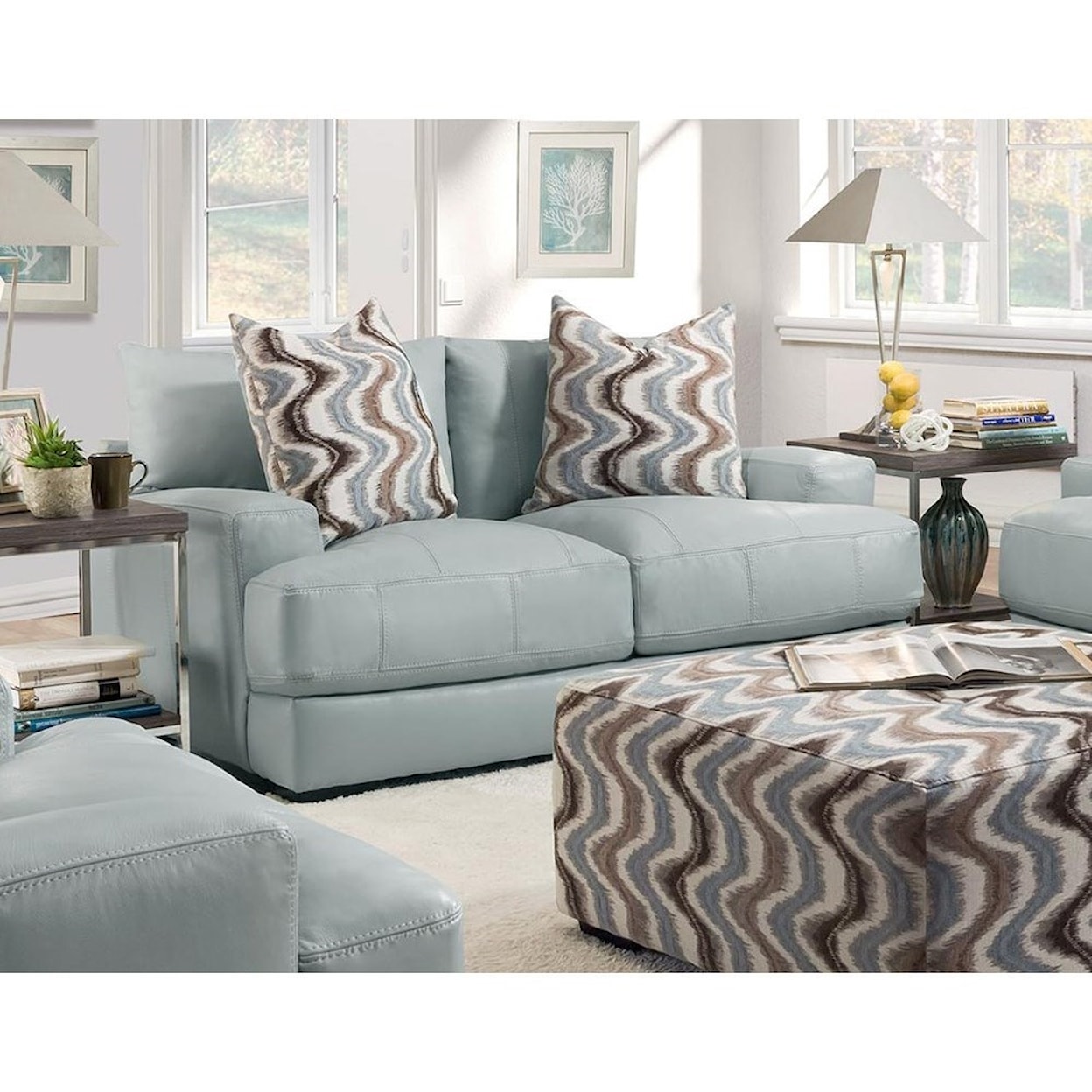 Franklin 909 Gia Loveseat