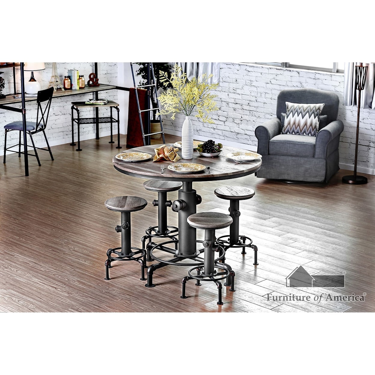 Furniture of America - FOA Foskey Table + 4 Chairs