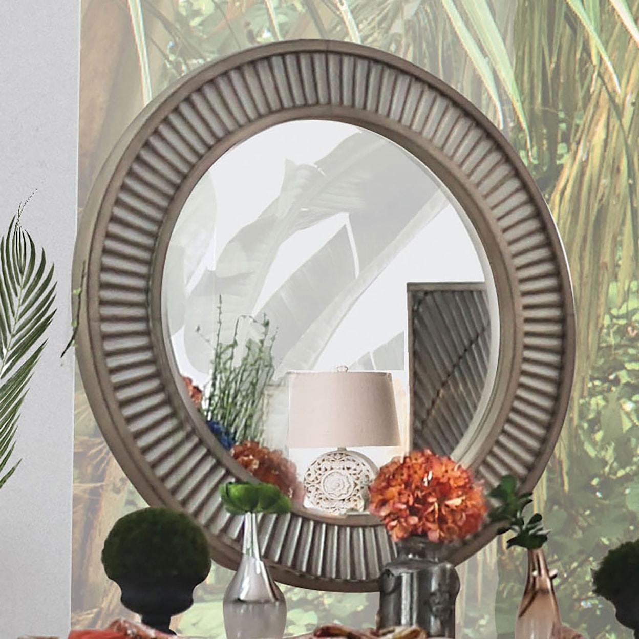 Furniture of America Kamalah Round Mirror