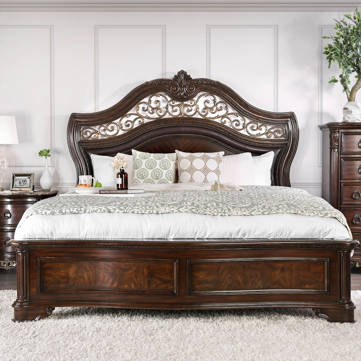 FUSA Menodora Queen Bed