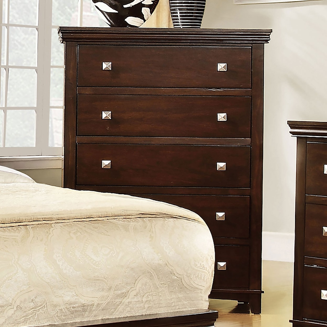 Furniture of America Spruce Chest