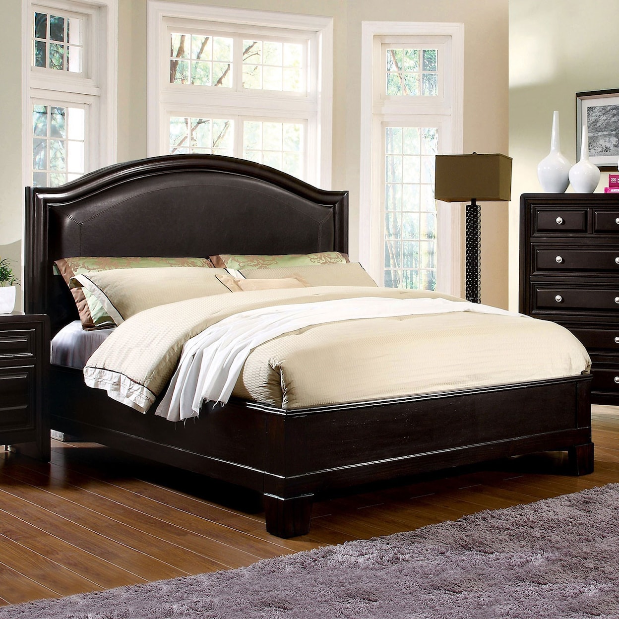 Furniture of America Winsor King Bed