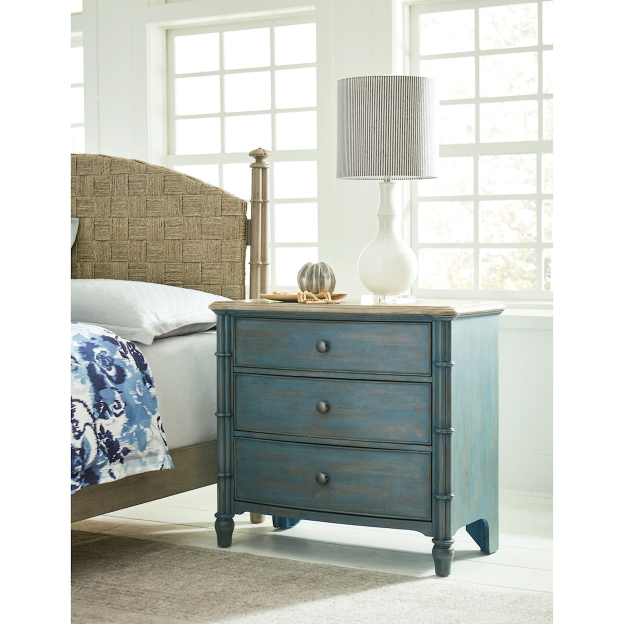 Hammary Litchfield Sundown Accent Chest