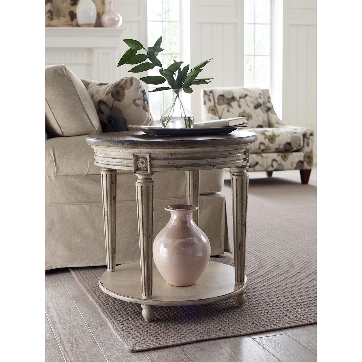 Hammary Southbury OCC Round End Table