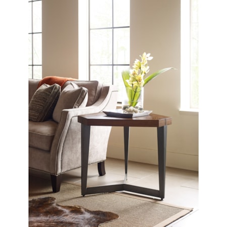 Triangulate Lamp Table