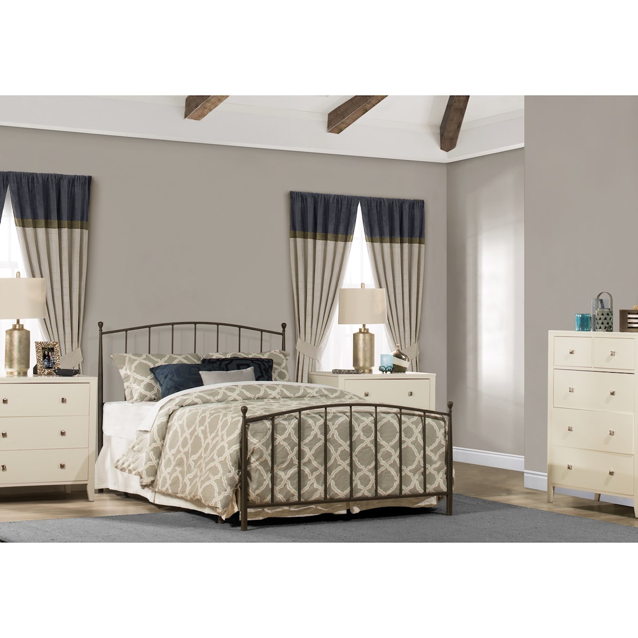 Hillsdale Warwick Metal King Bed