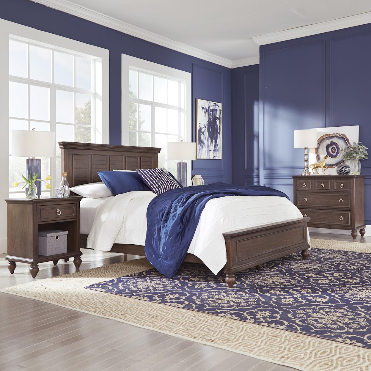 homestyles Southport Queen Panel Bed