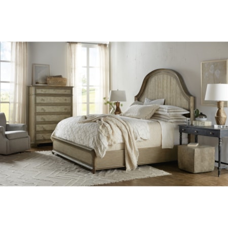 Lauro King Panel Bed