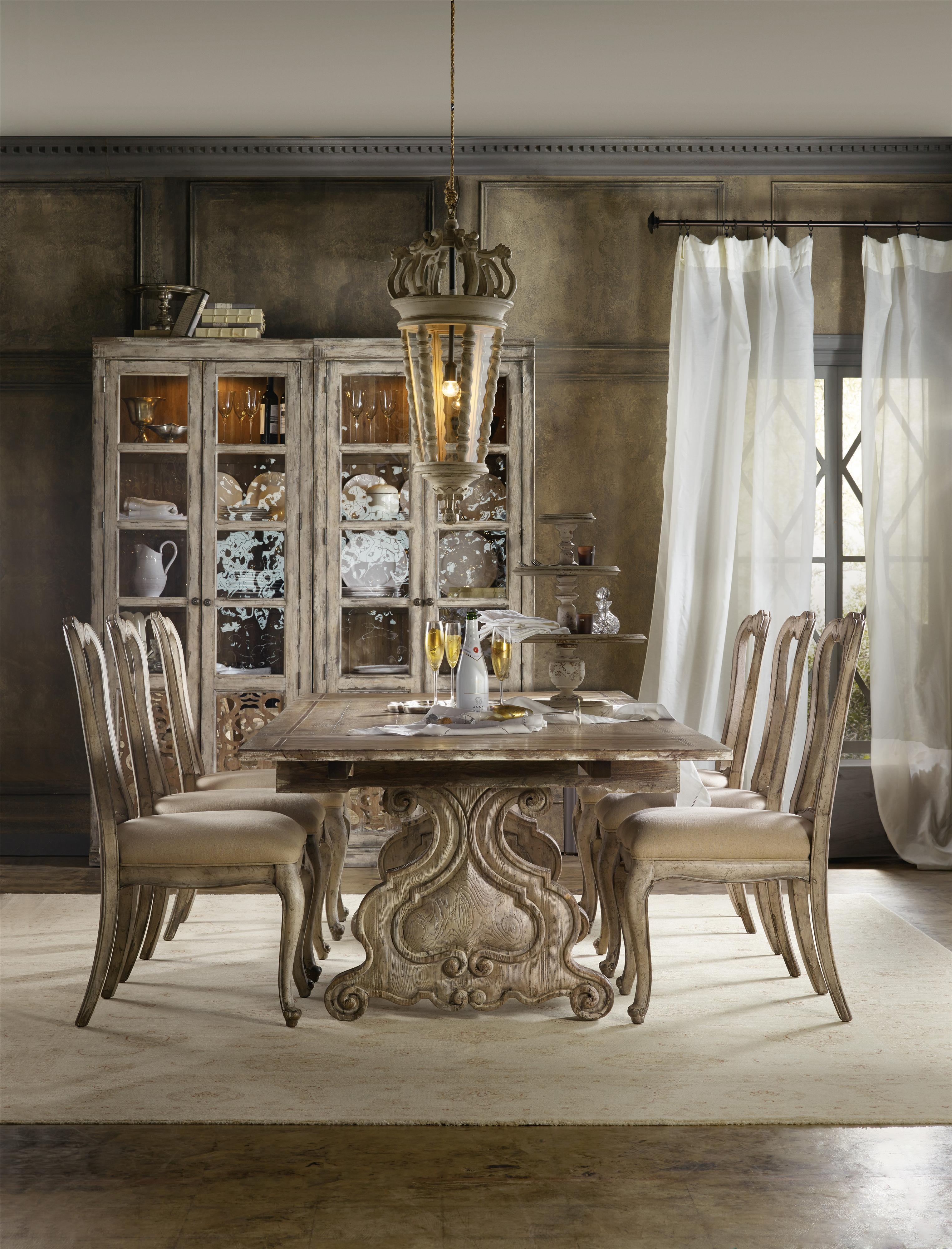 Chatelet extendable dining sales table