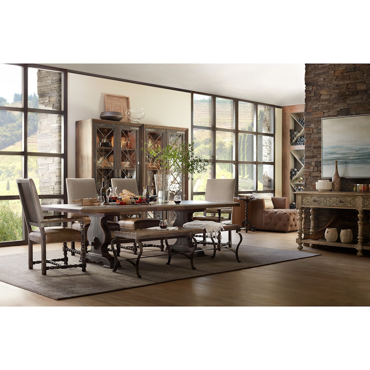 Hooker Furniture Hill Country Bandera 86in Table