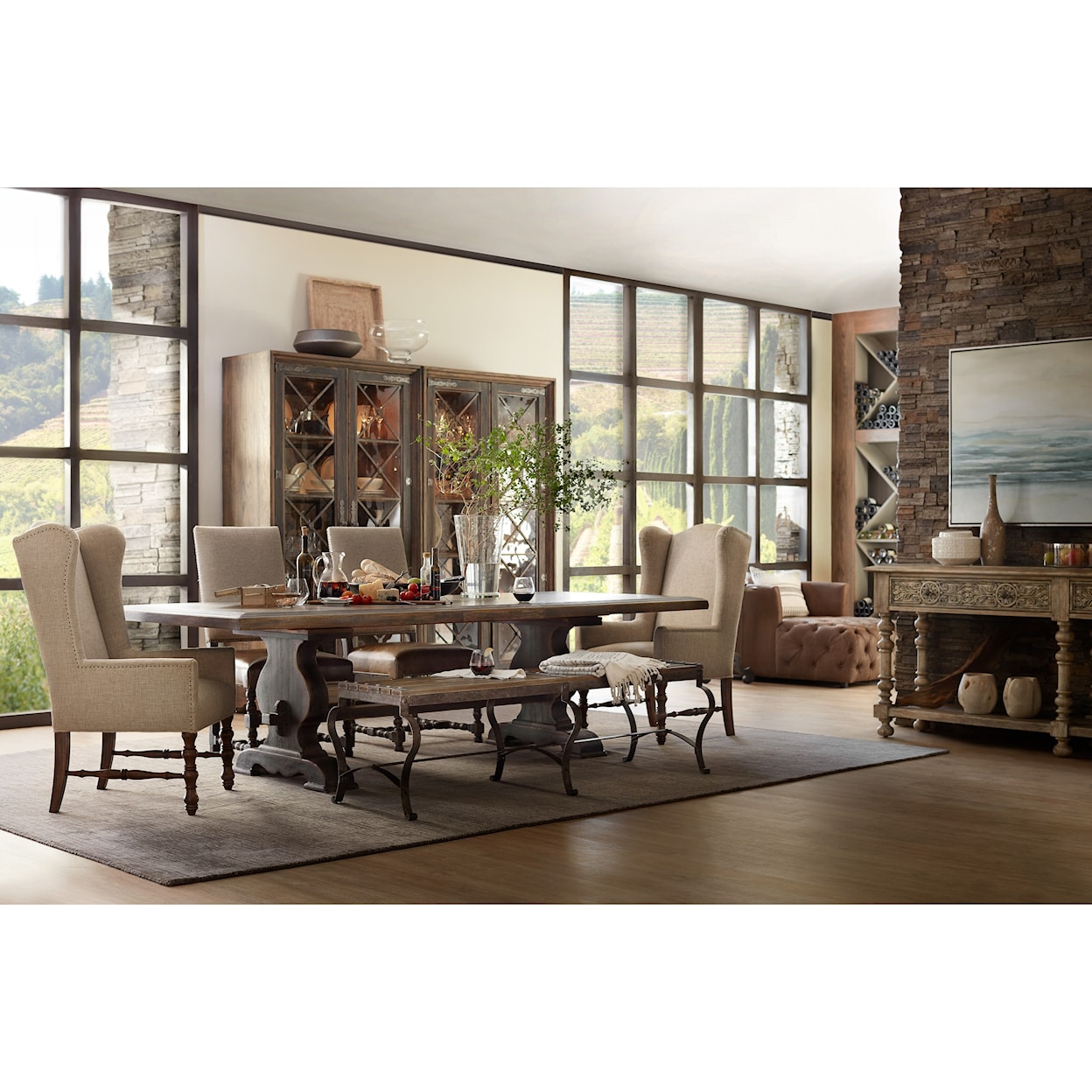 Hooker Furniture Hill Country Bandera 86in Table