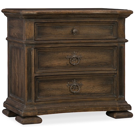 Traditional 3-Drawer Nightstand with USB Port and Outlets