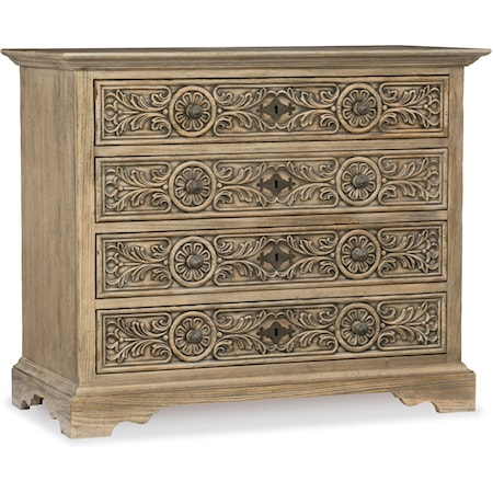 Traditional 4-Drawer Bachelors Chest with USB Port