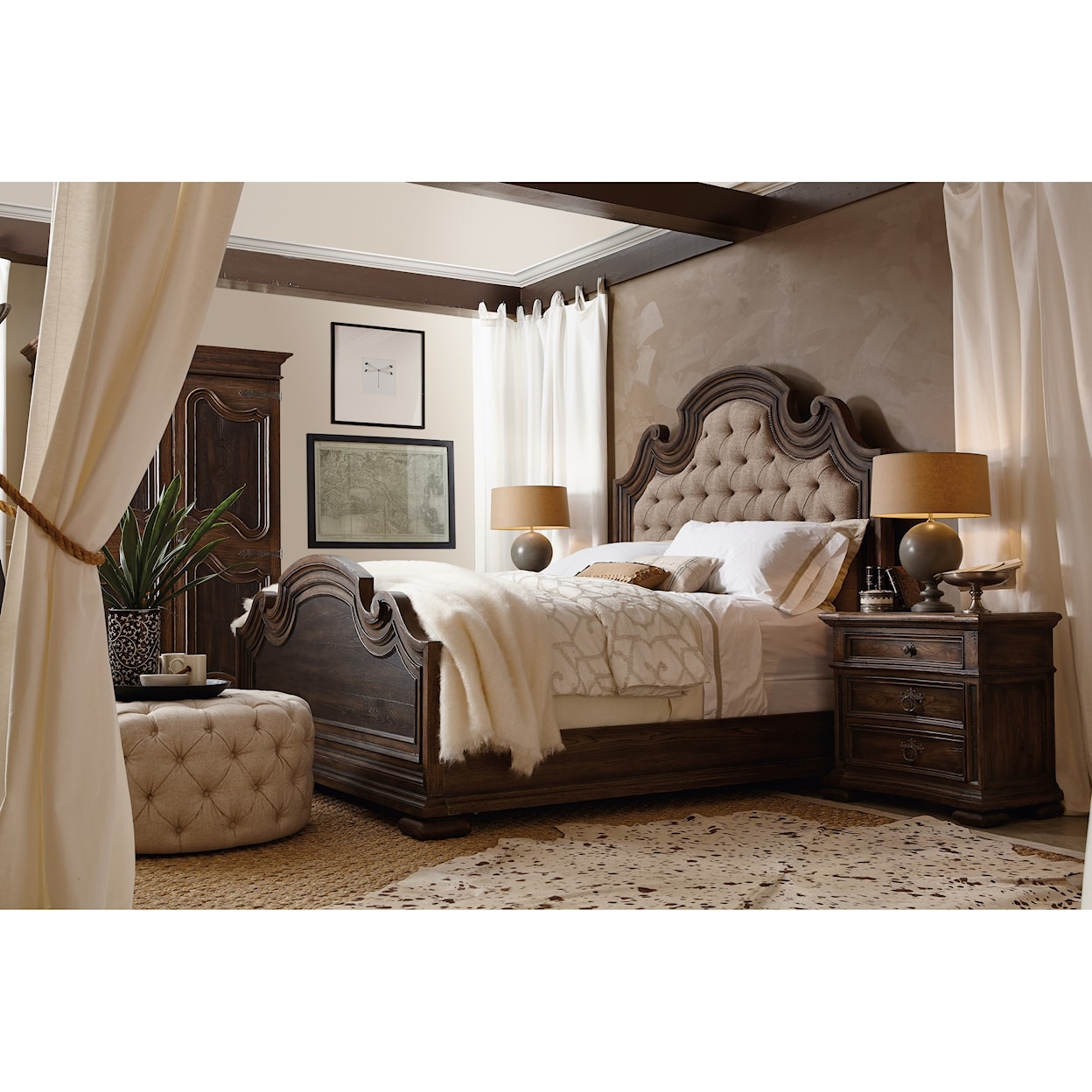 Hooker Furniture Hill Country Fair Oaks King Upholstered Bed