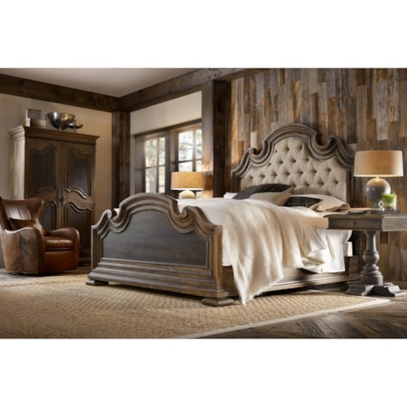 Fair Oaks King Upholstered Bed