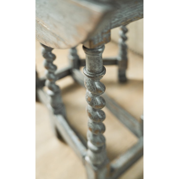 Hooker Furniture La Grange Round End Table