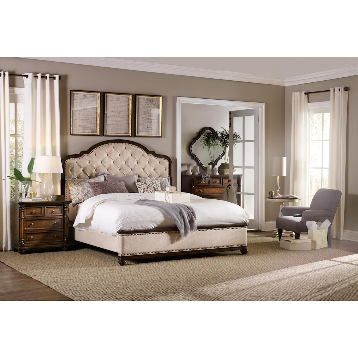 Hooker Furniture Leesburg Queen Size Upholstered Bed