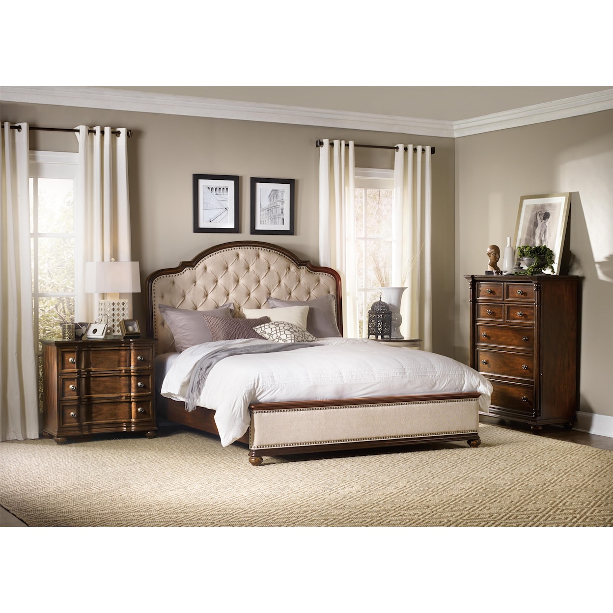 Hooker Furniture Leesburg Queen Size Upholstered Bed with Wood Rails