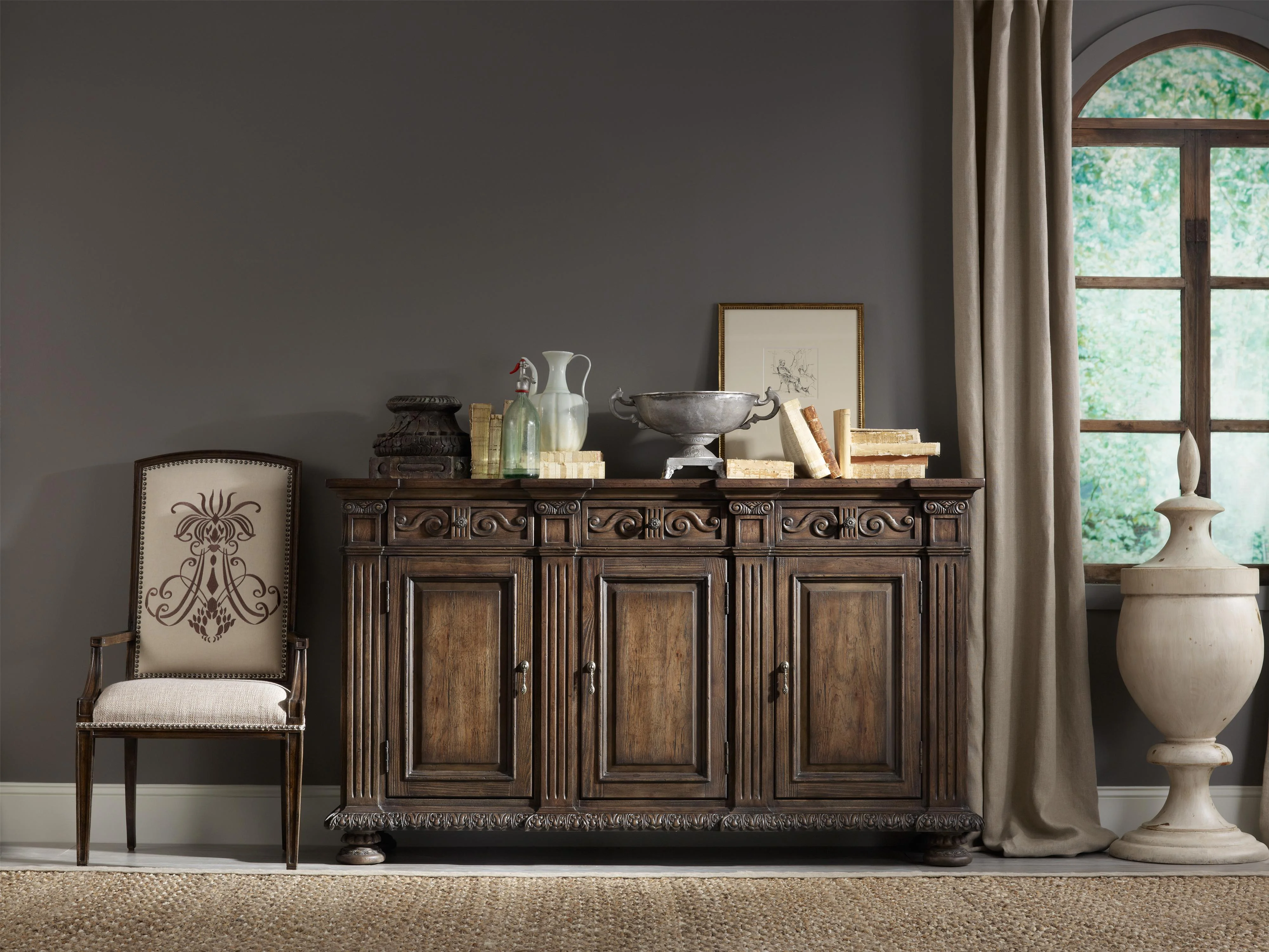 Hooker Furniture Rhapsody 5070-85001 Traditional 3-Door 72-Inch ...