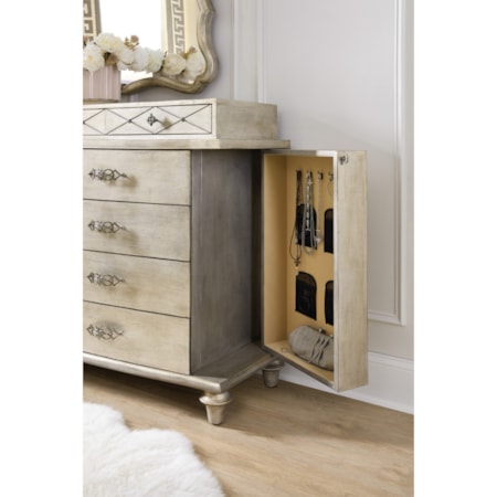 11-Drawer Dresse