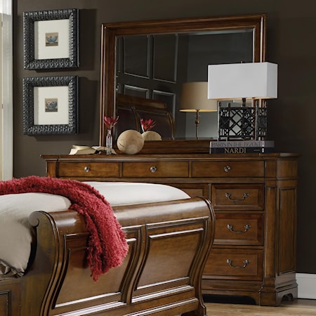 Traditional 10-Drawer Dresser and Mirror Set