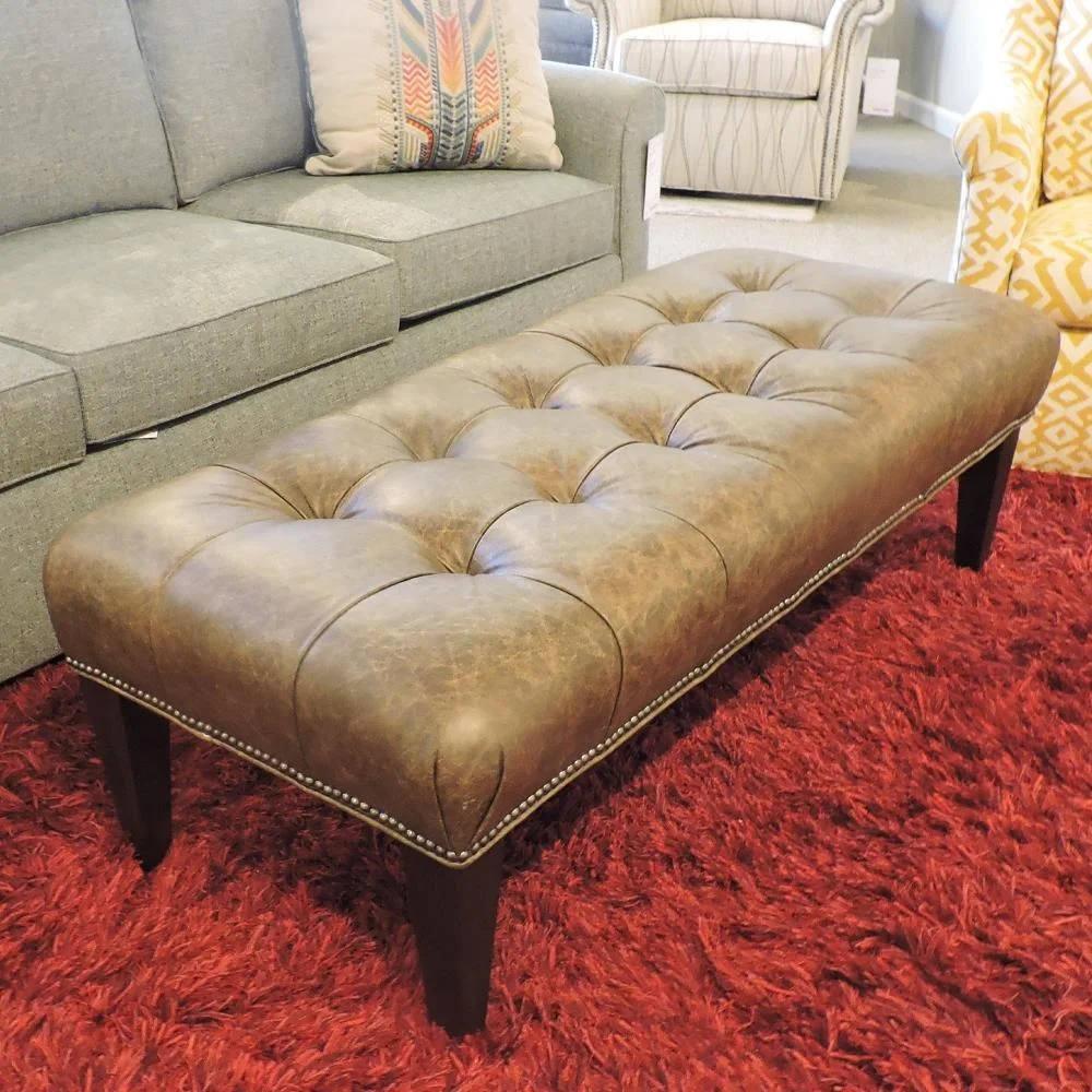 Huntington House 2018M 203589717 Cocktail Ottoman Belfort Furniture
