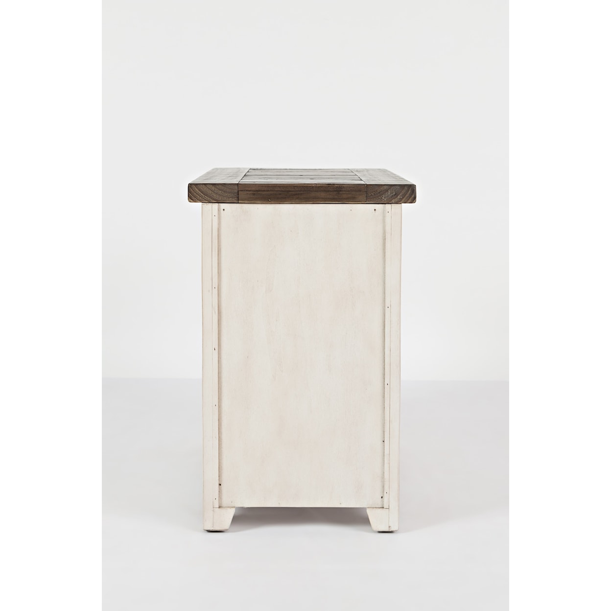 VFM Signature Morgan County Chairside Table