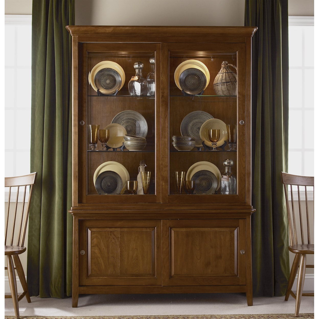 Kincaid Furniture Cherry Park China Cabinet