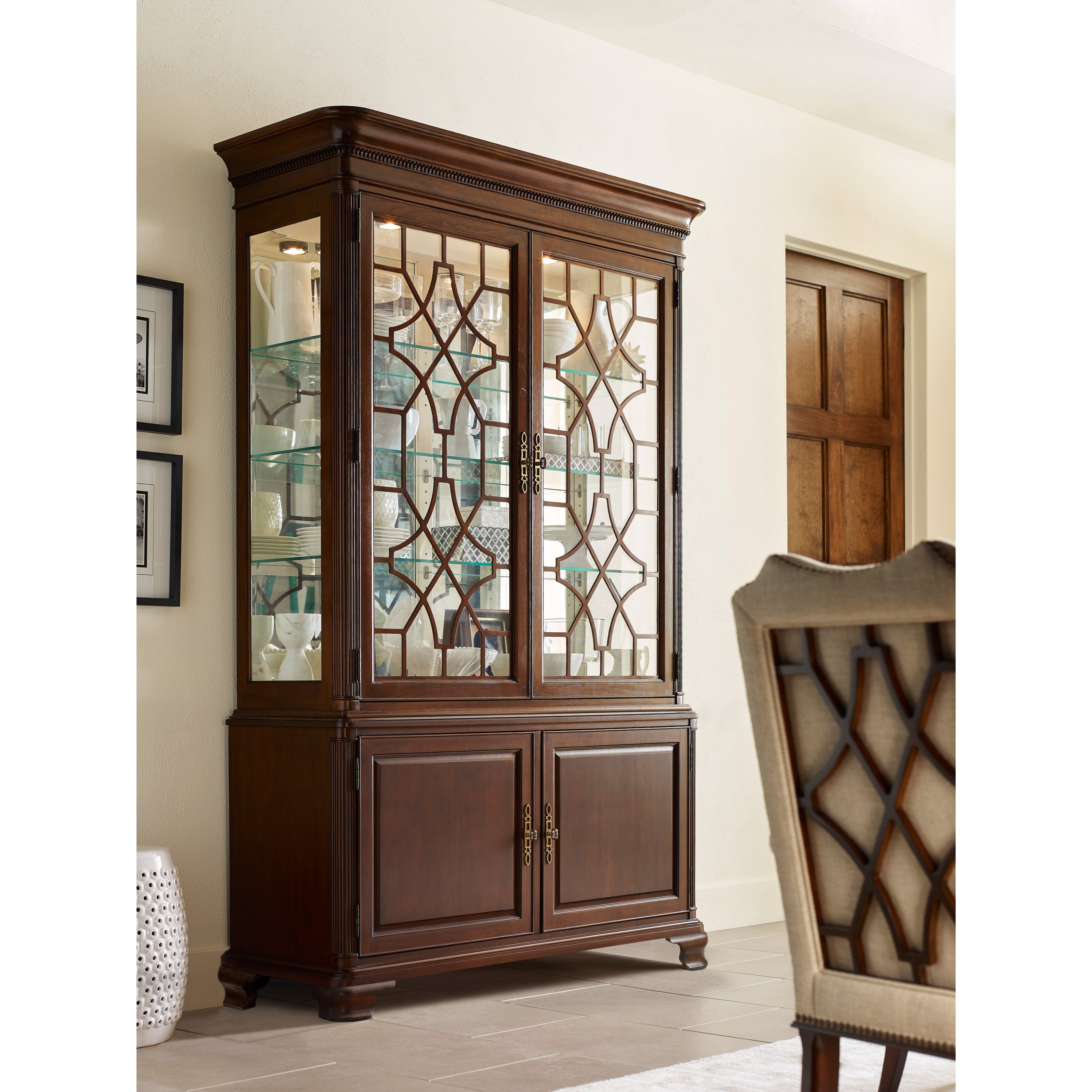 Kincaid Furniture Hadleigh Traditional China Cabinet Buffet Base