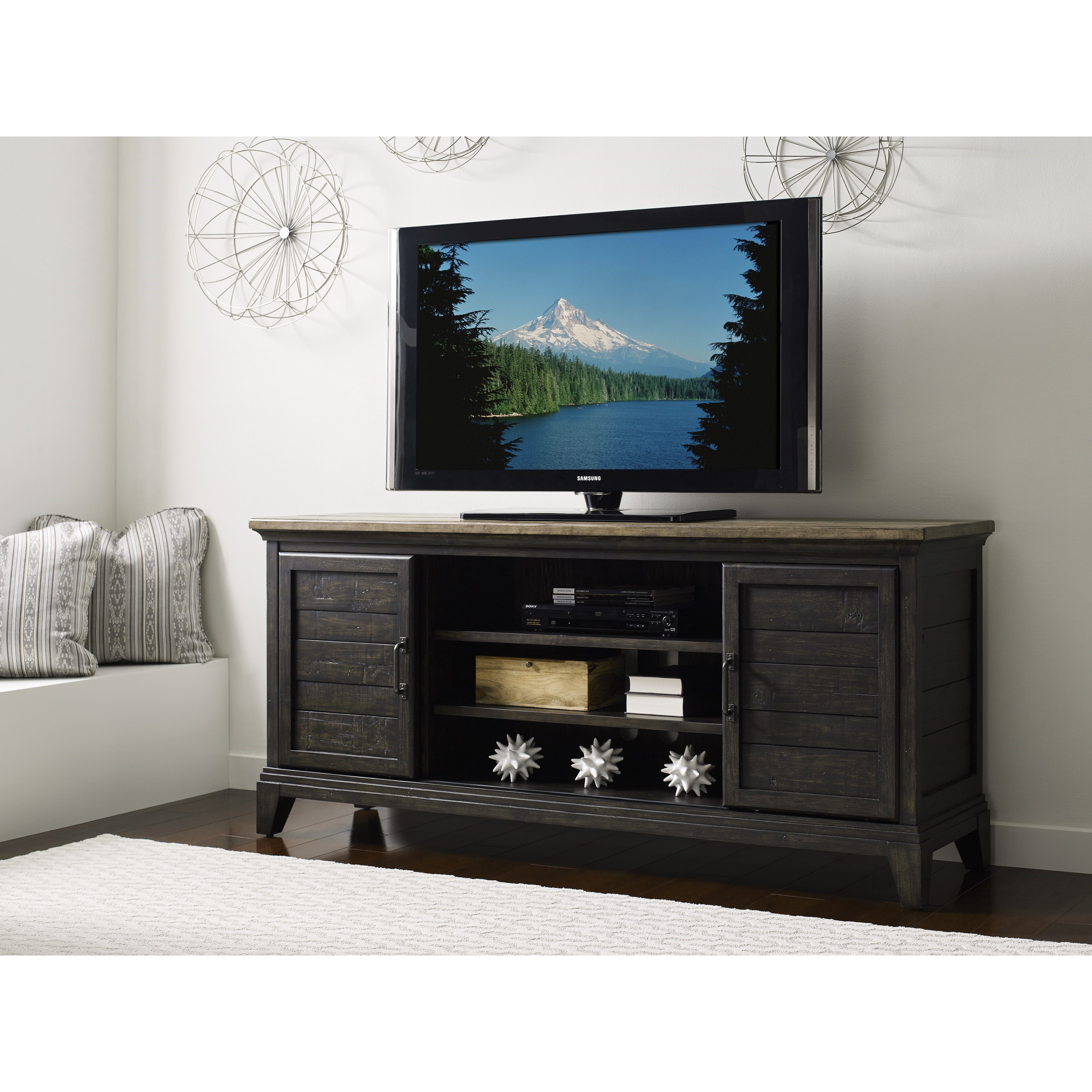 Arden Entertainment Console