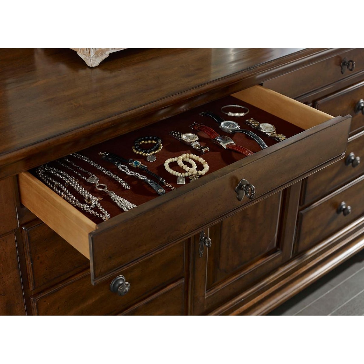 Kincaid Furniture Portolone Basilica Door Dresser