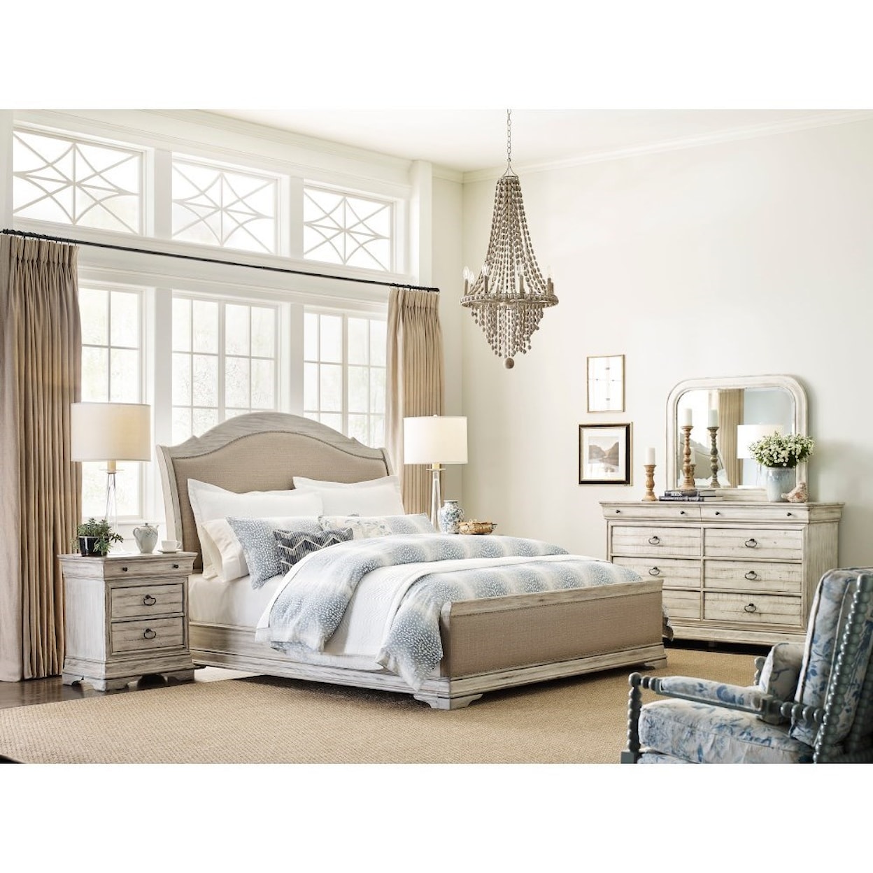 Kincaid Furniture Selwyn Kelly Queen Upholstered Sleigh Bed