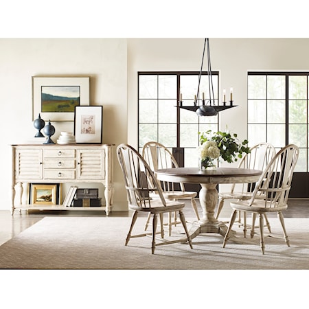 Casual Dining Room Group