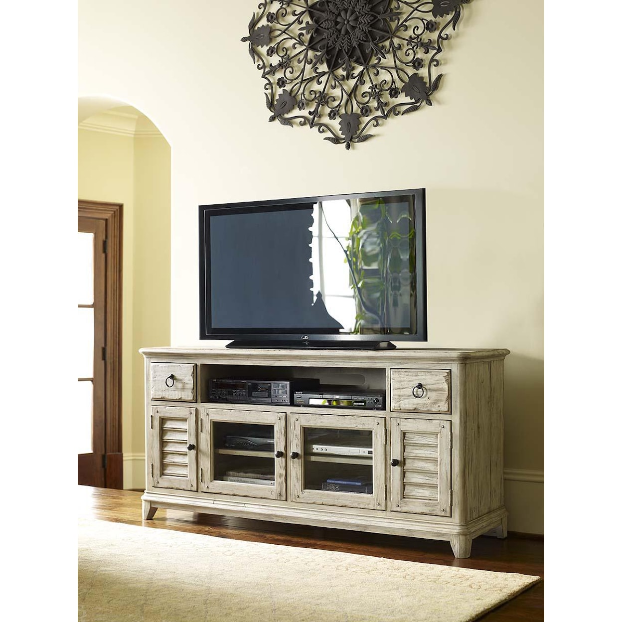 Kincaid Furniture Weatherford 66" Console