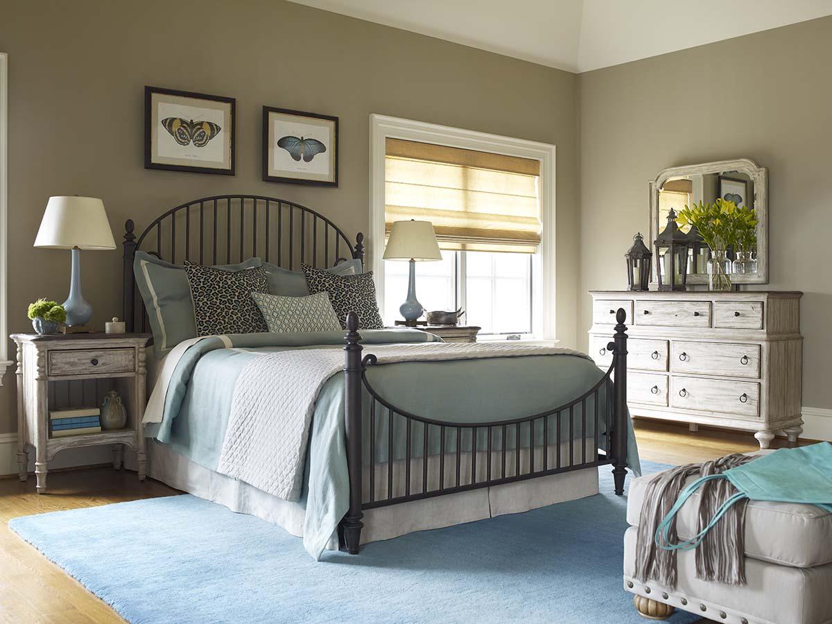 Kincaid Furniture Weatherford Catlins Metal King Bed Package