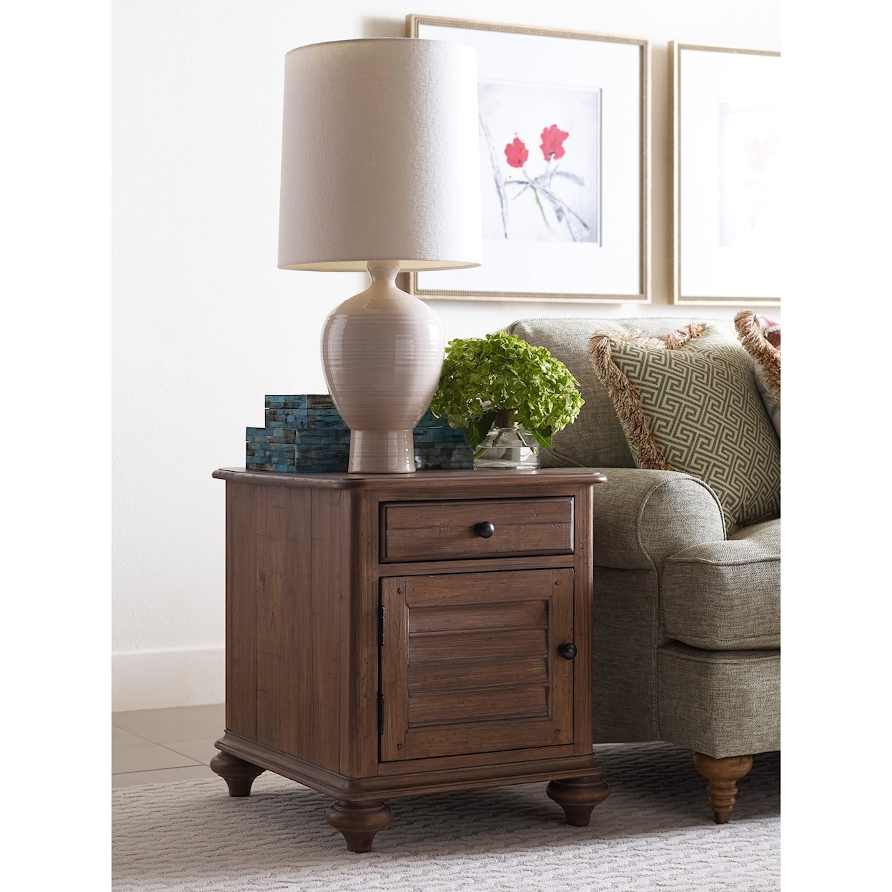 Kincaid Furniture Weatherford Chairside Chest