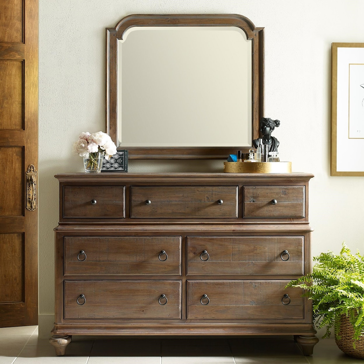 Kincaid Furniture Weatherford Dresser and Mirror Combo