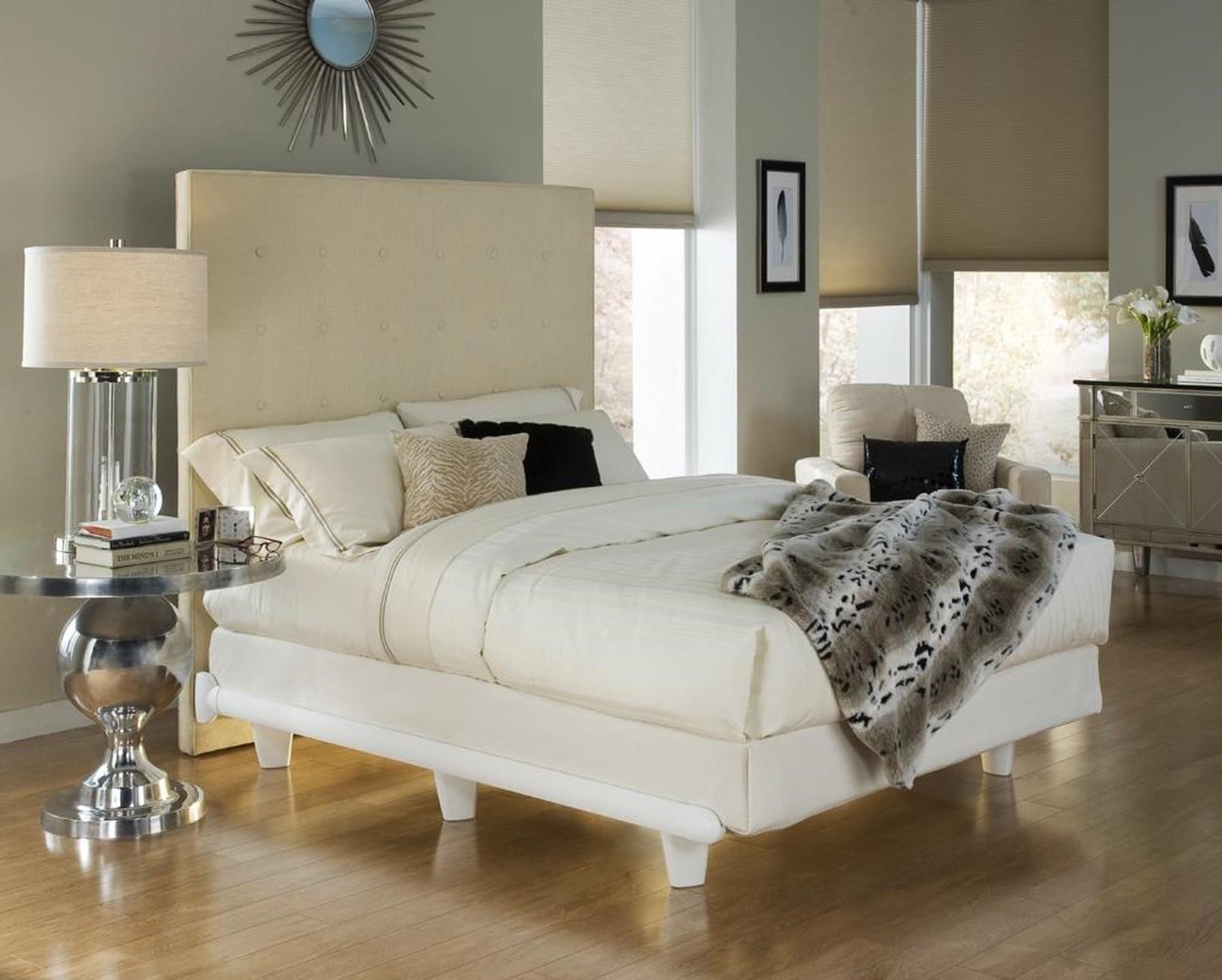 Knickerbocker emBrace E44932217 Eastern King Bed Frame White