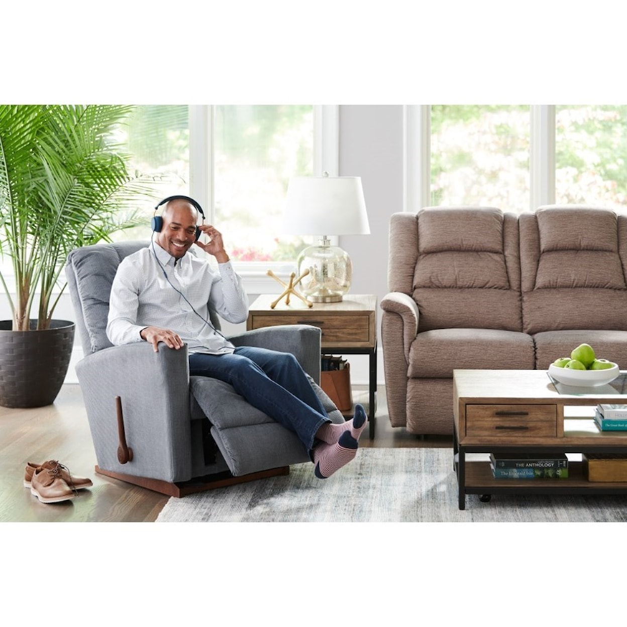 La-Z-Boy Recliners Casey RECLINA-WAY® Wall Recliner