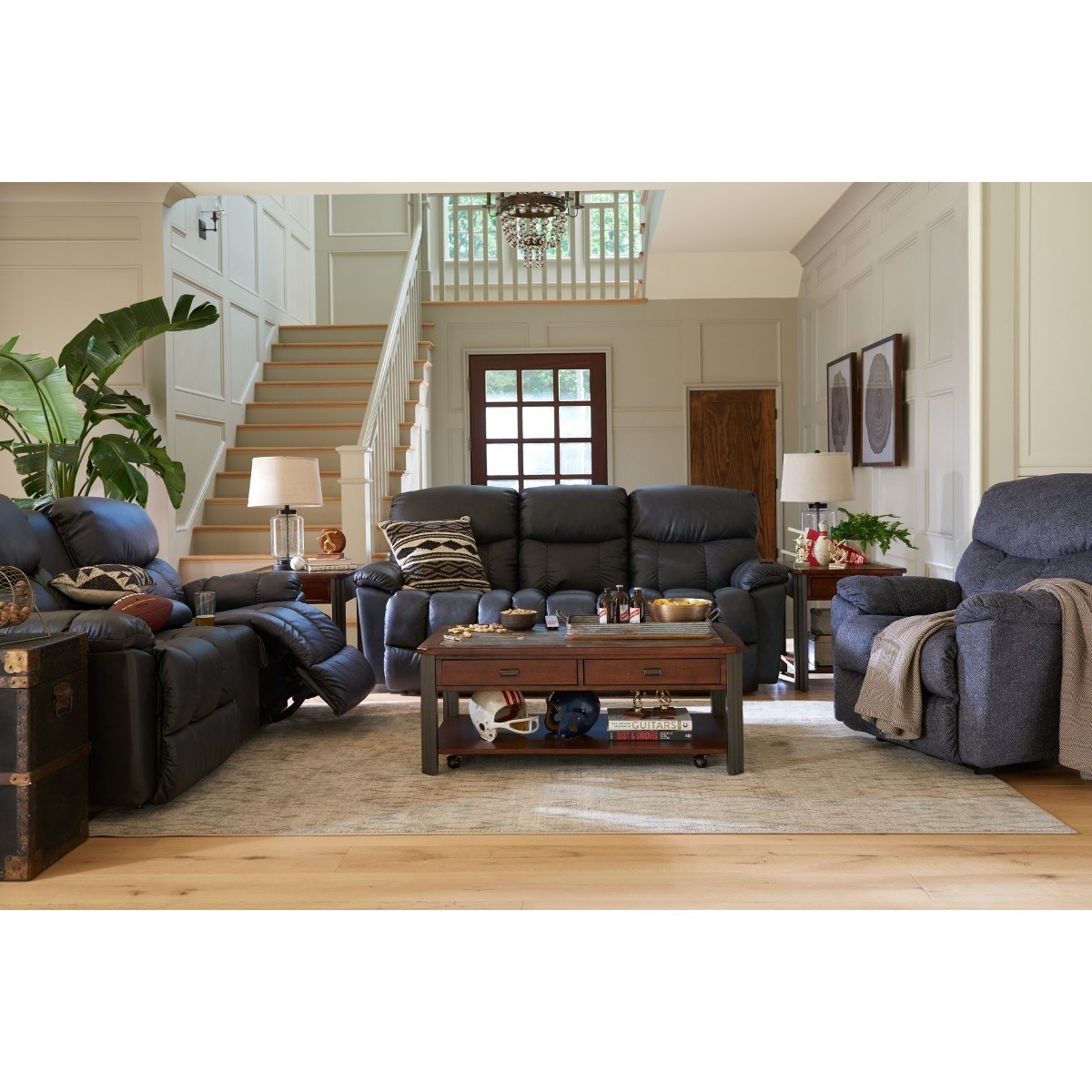 La Z Boy Morrison U44766 LB159387 Casual Power Reclining Sofa with