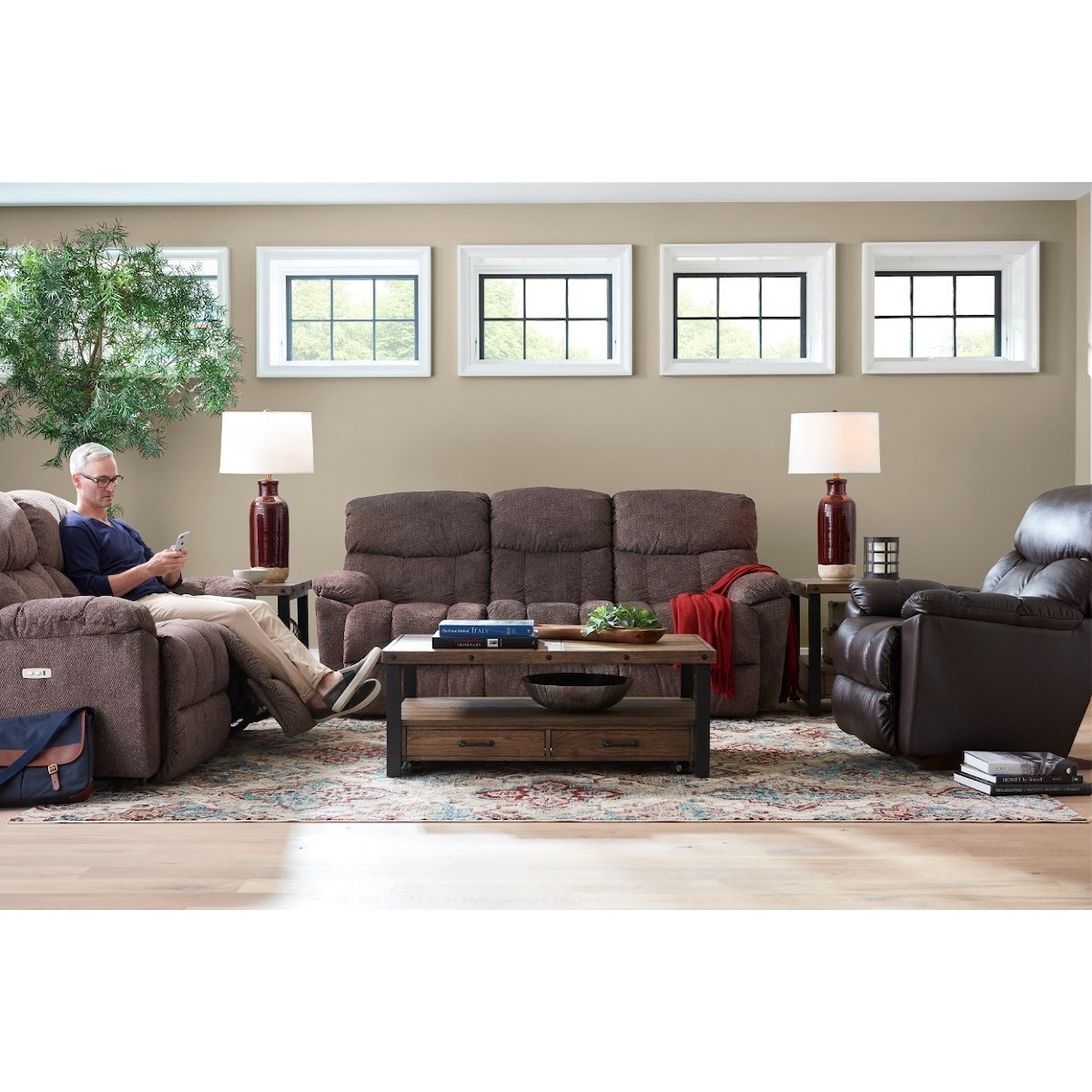 La-Z-Boy Morrison Power Reclining Loveseat w/ Pwr Headrests