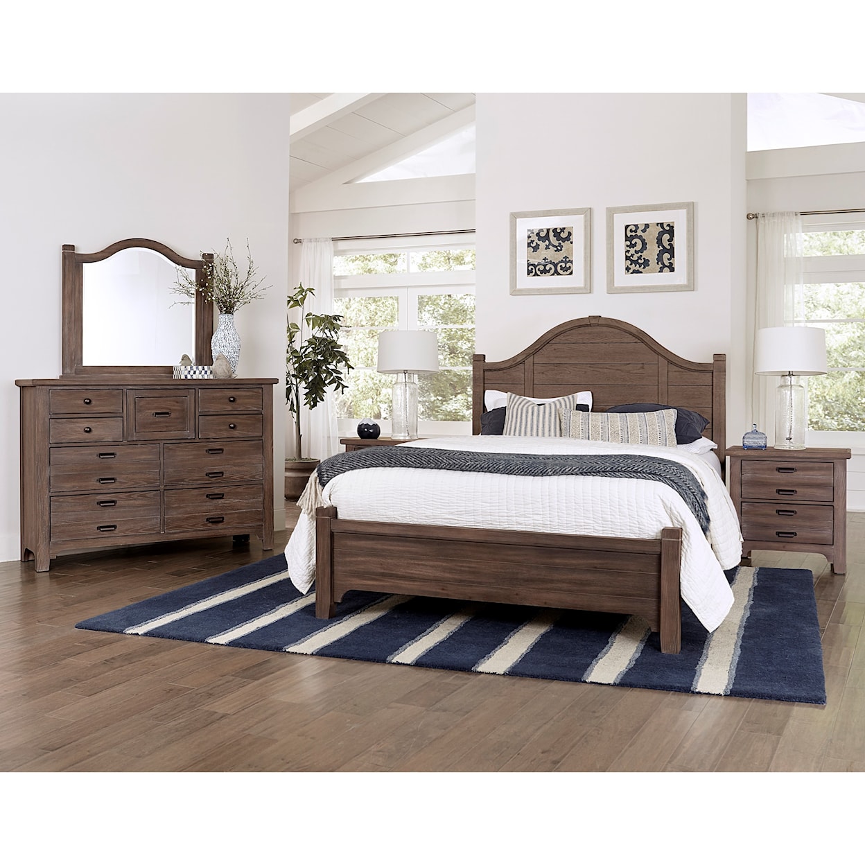 Vaughan-Bassett Bungalow King Bedroom Group