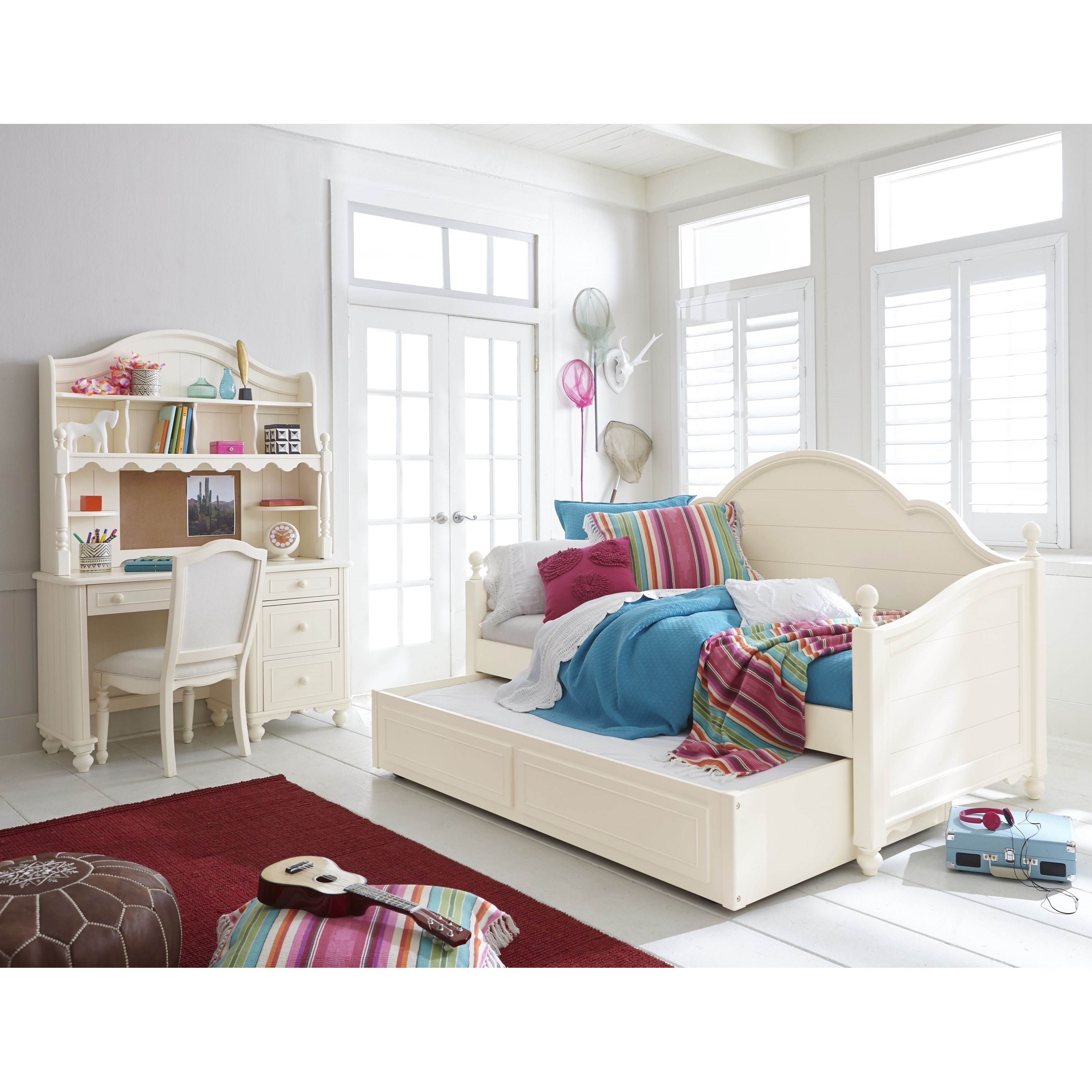 Daybed with Trundle