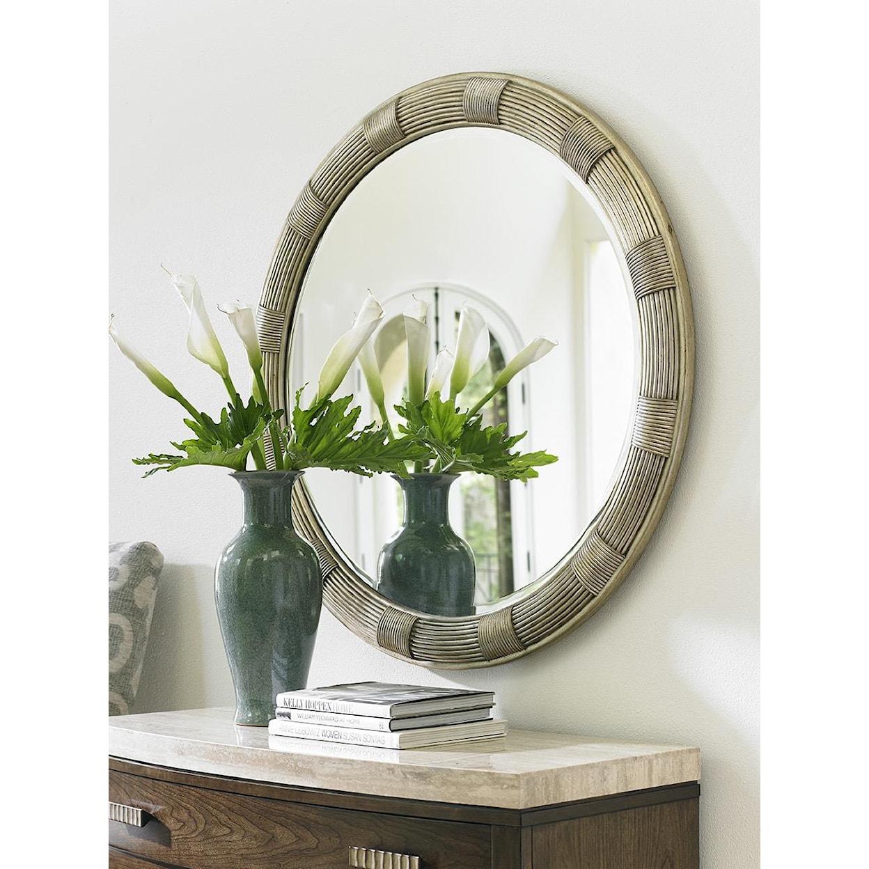 Lexington LAUREL CANYON Radcliffe Dresser and Beverly Mirror Set