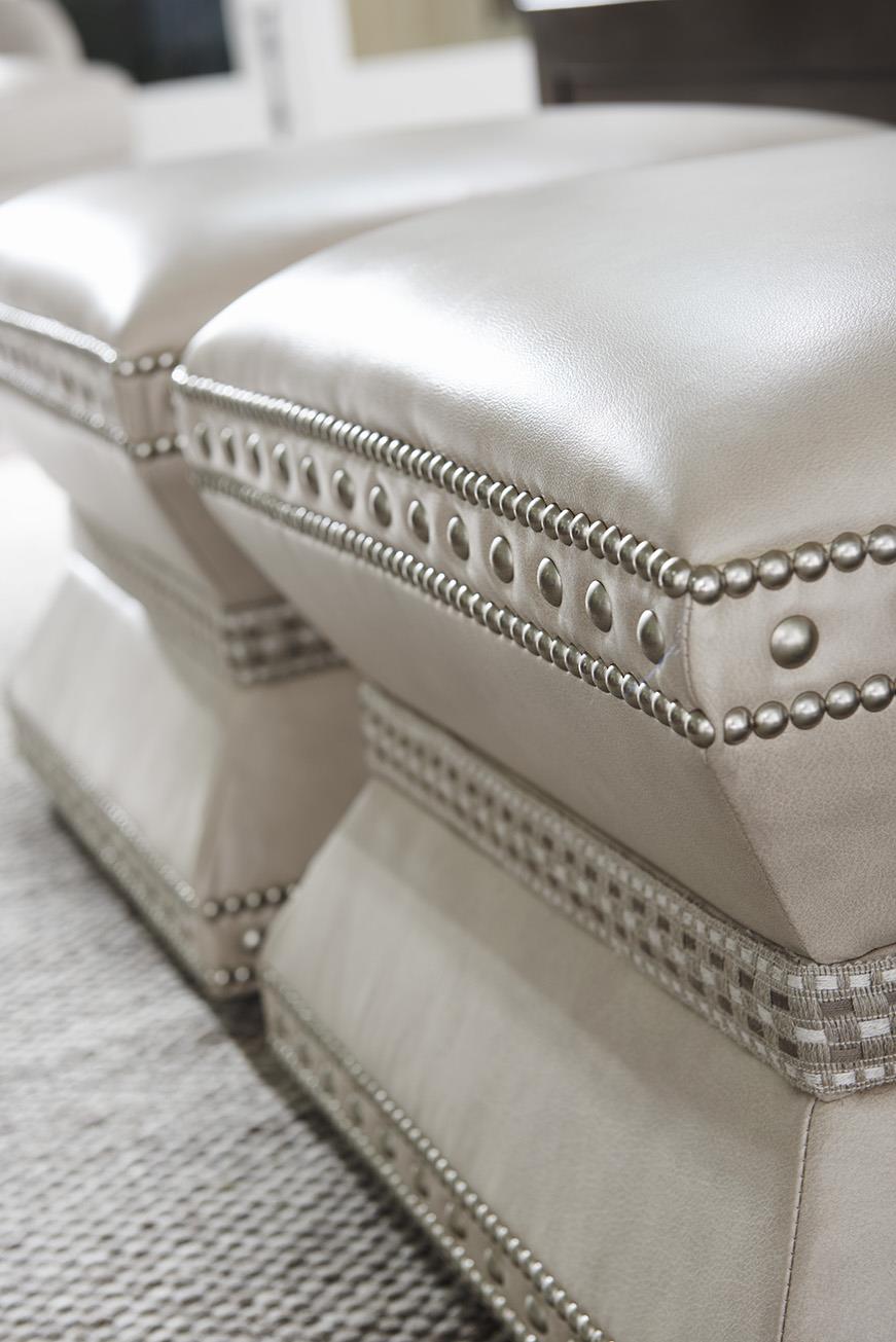 Lexington LAUREL CANYON Wheatley Ottoman (Married Cover)